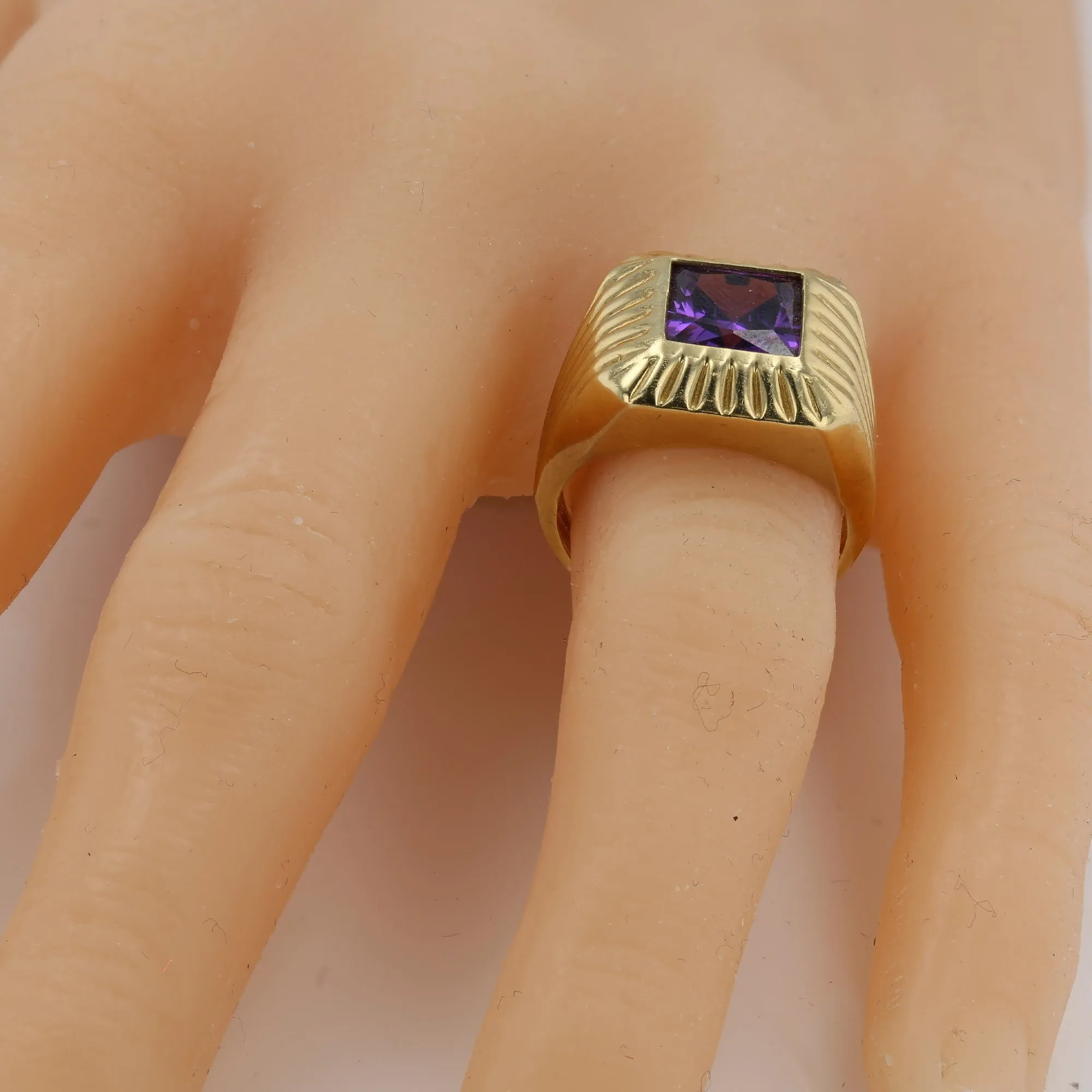 10K Yellow Gold Amethyst Ring - 220592