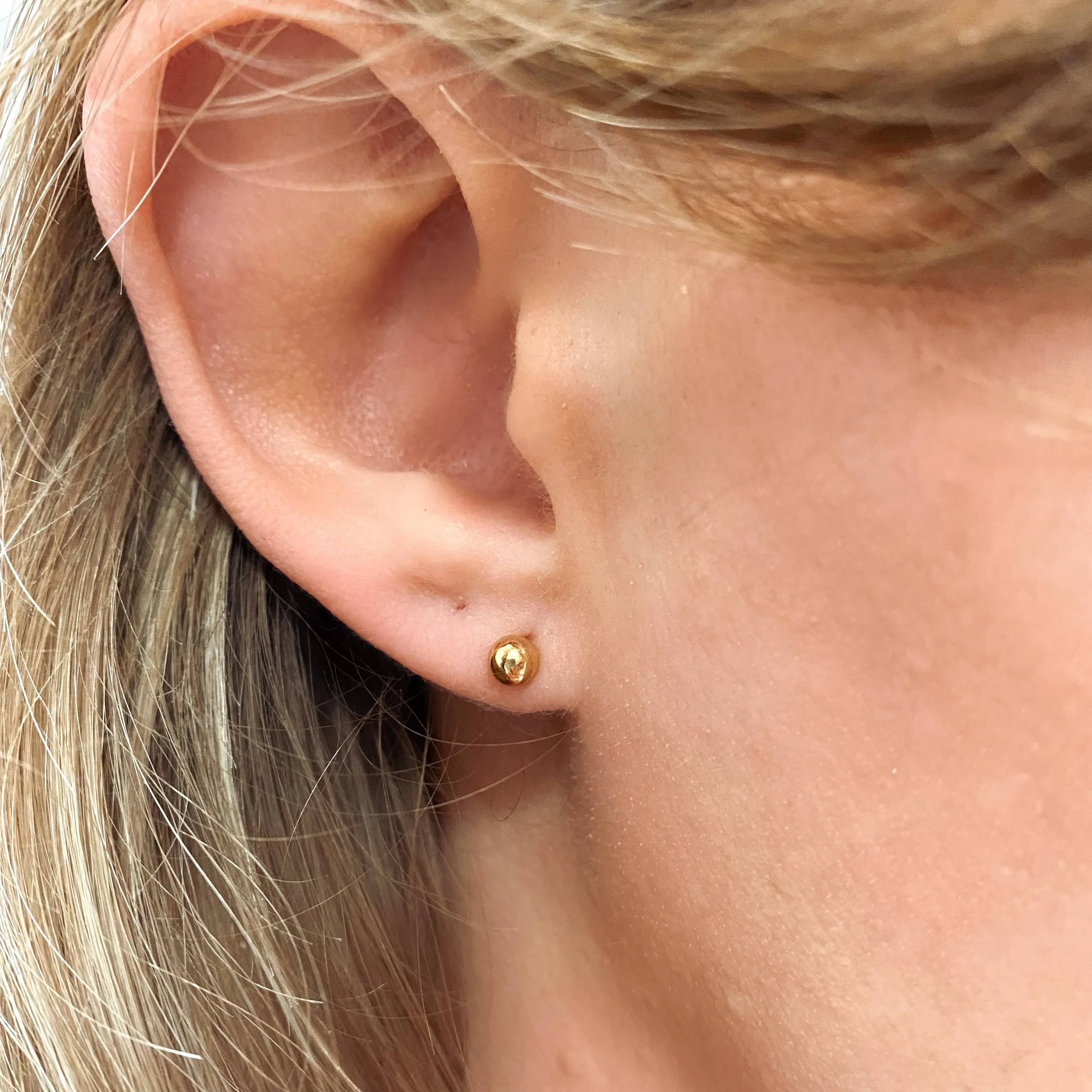 14k Gold Filled 4.0mm Ball Stud Earrings