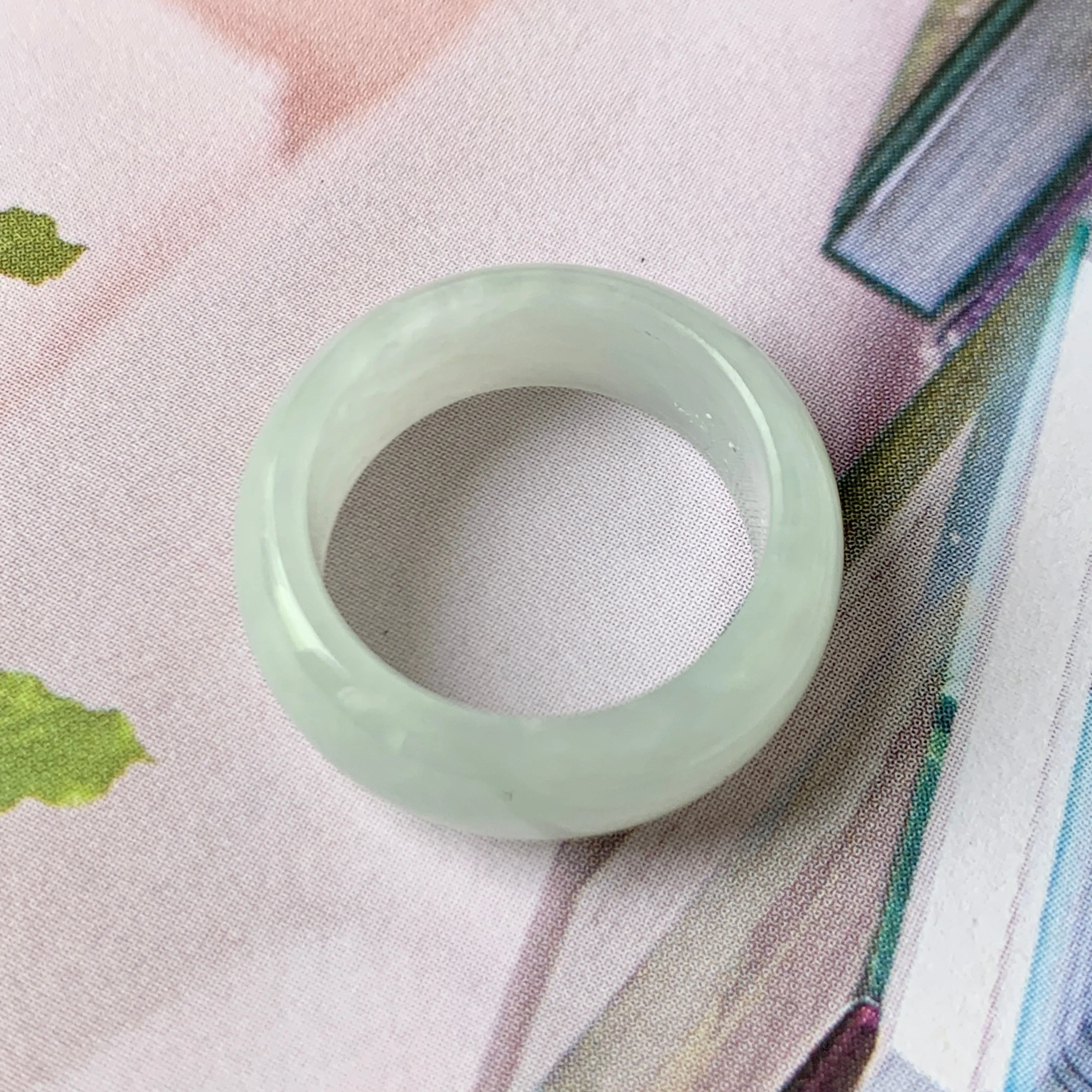 15mm A-Grade Natural Light Green Jadeite Ring Band No.162239