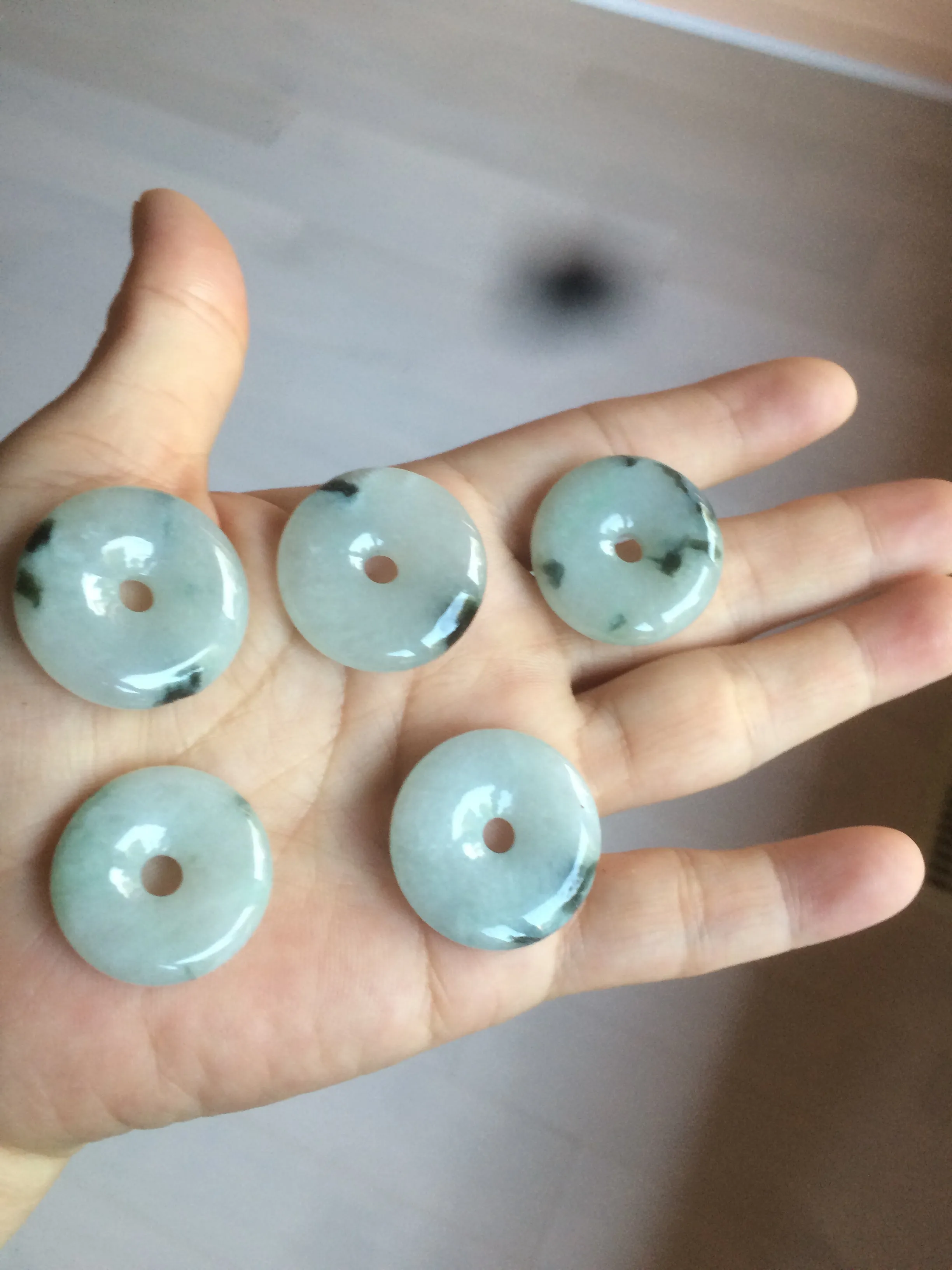 23-26mm 100% Natural icy watery green/white with green floating flowers jadeite Jade Safety Guardian Button(donut) Pendant/worry stone AR98