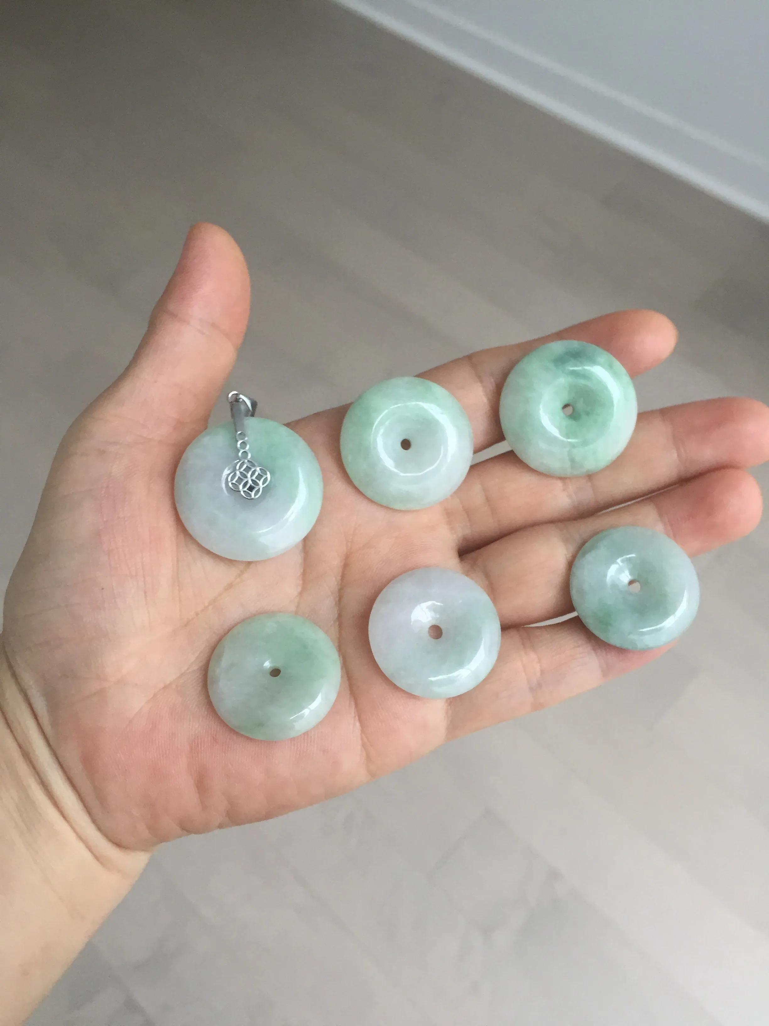 23.5-27.7mm 100% Natural apple green/white jadeite Jade Safety Guardian Button(donut) Pendant group BK112