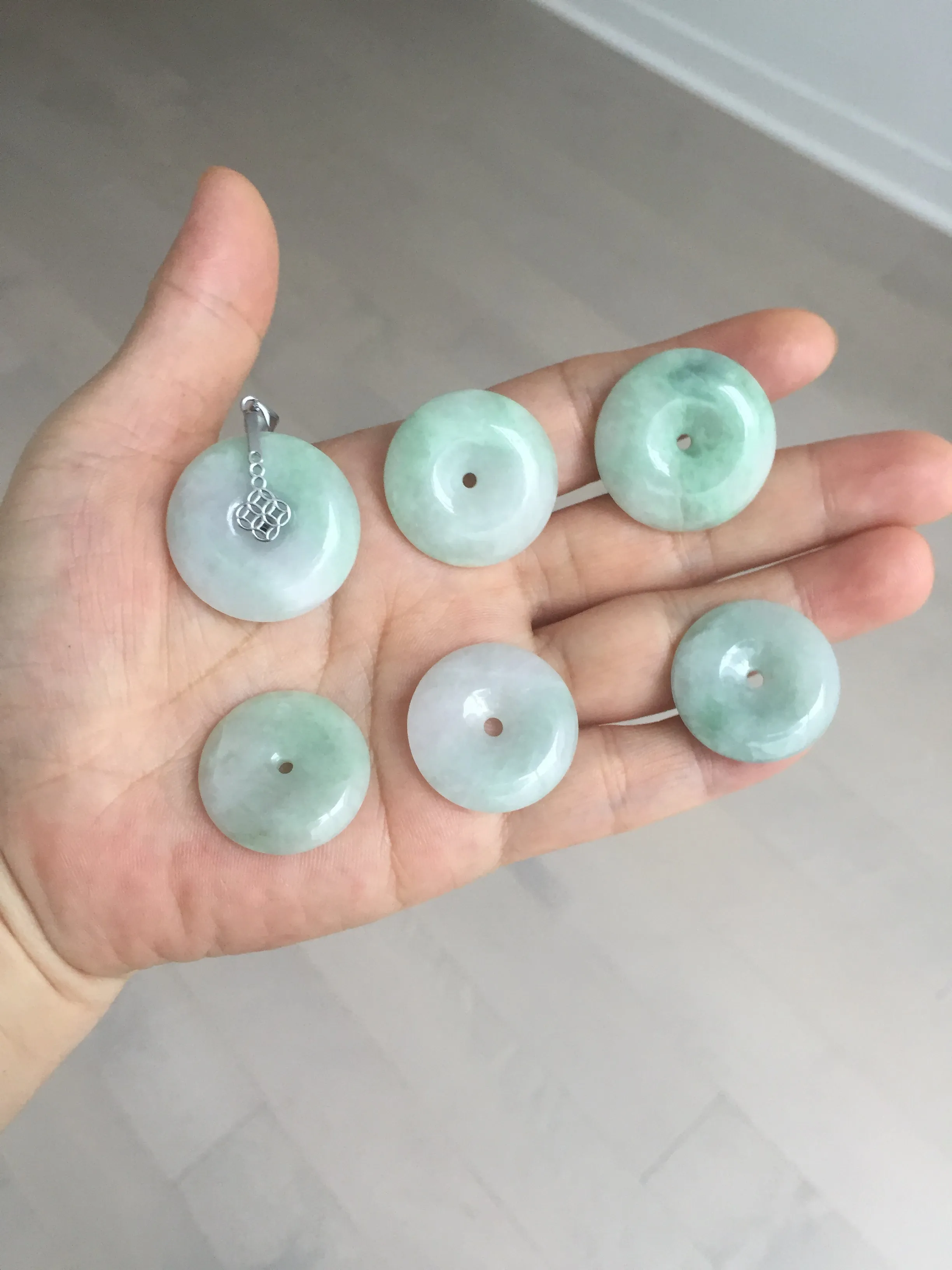 23.5-27.7mm 100% Natural apple green/white jadeite Jade Safety Guardian Button(donut) Pendant group BK112