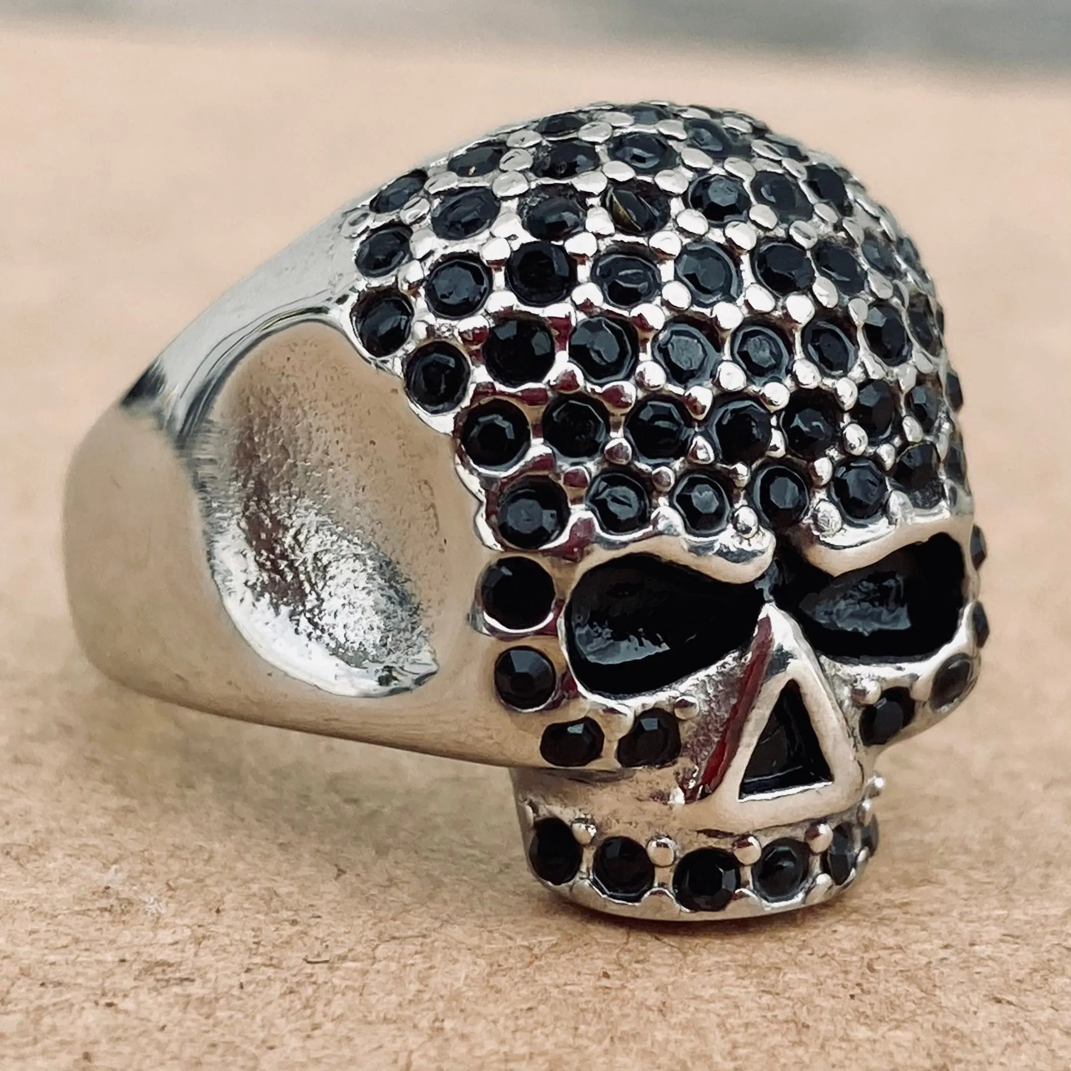 Bling Skull Ring - Black - R47