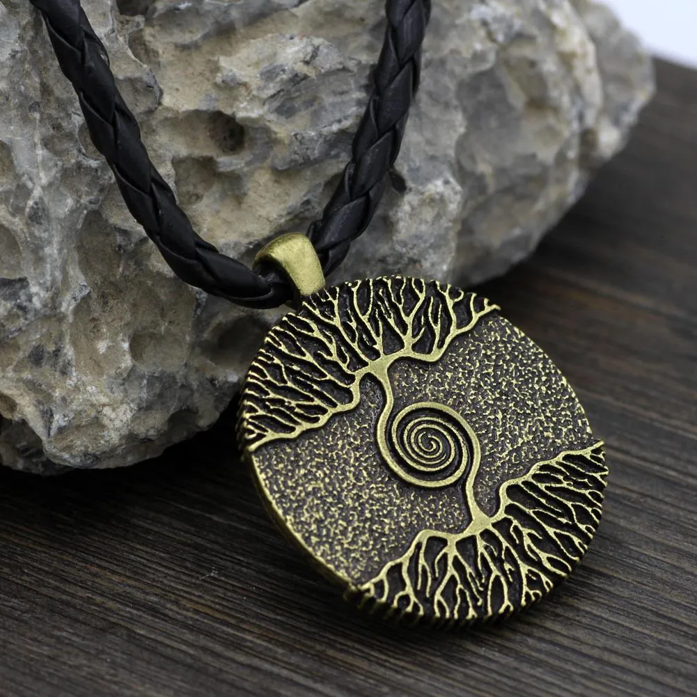 Celtic's Tree of Life Amulet Pendant Chain Necklace