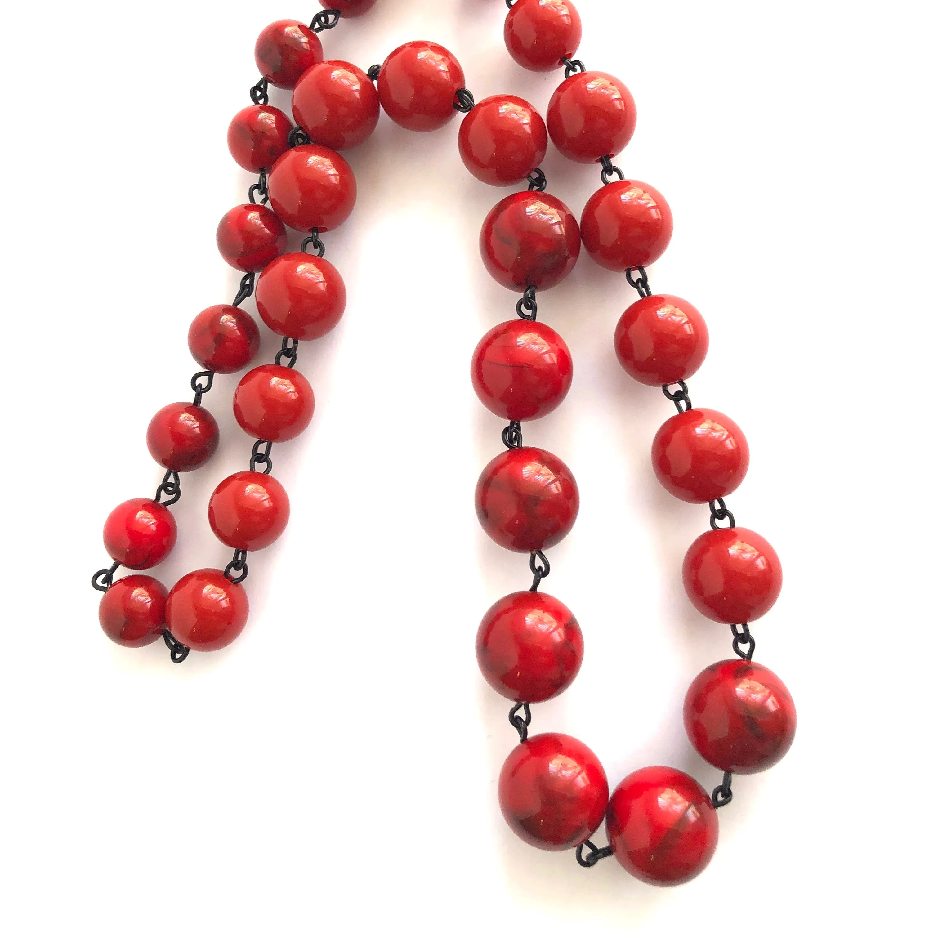 Cherry Red Marbled Carmen Necklace