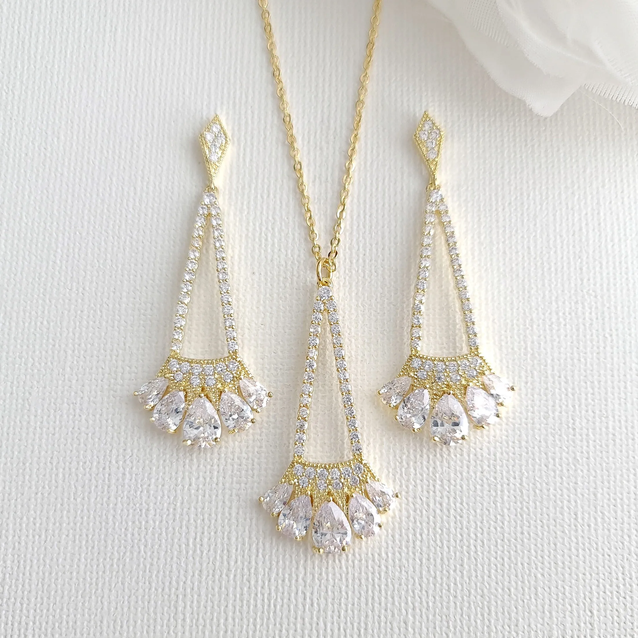 Drop Earrings and Necklace Set -Sydney