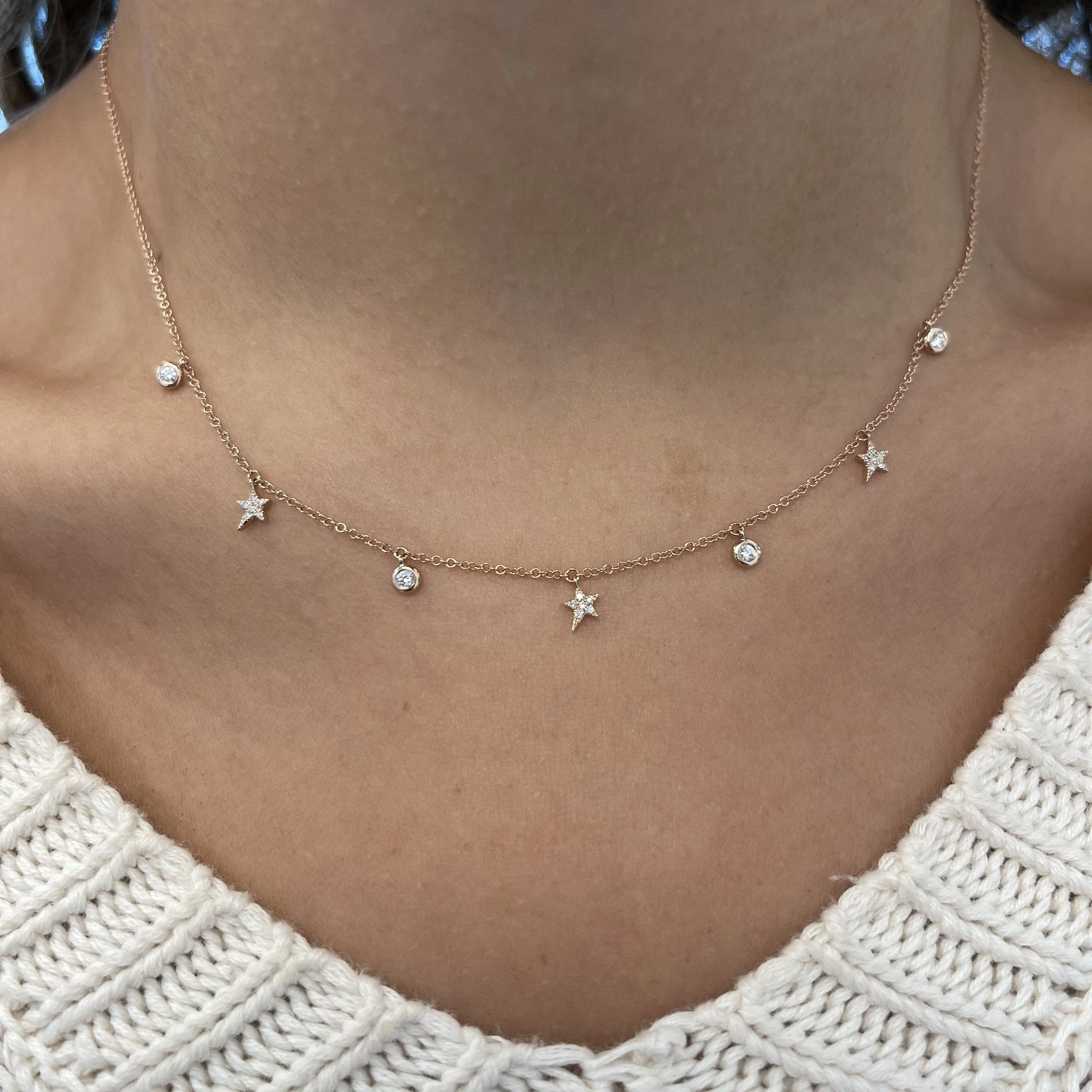 Edgy Star and Bezel Diamond Necklace