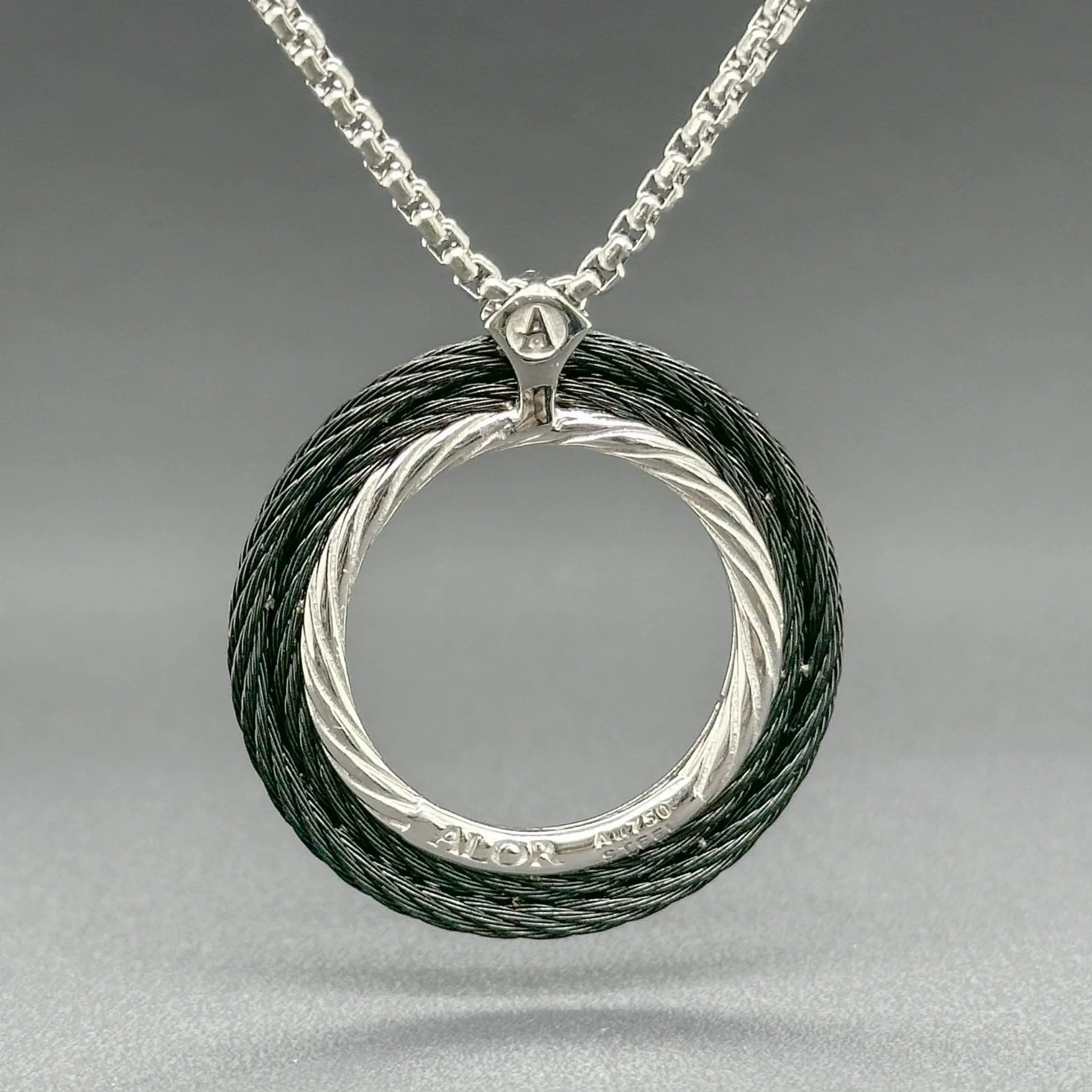 Estate Charriol STST/18 Alor G-H/SI1 Diamond Circle Pendant