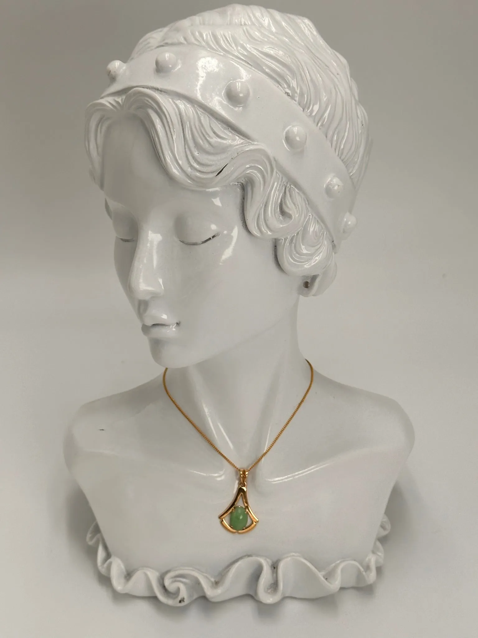 Exquisite Yellow Gold Pendant with Stunning Light Jadeite Cabochon