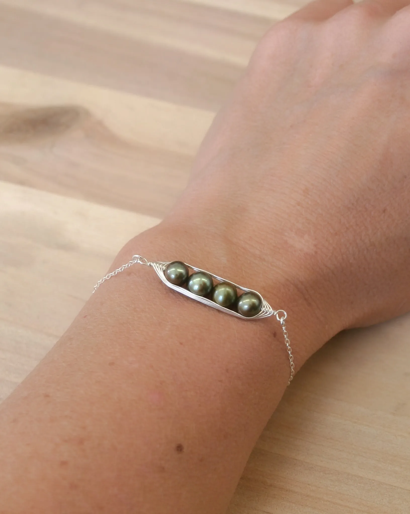 Four peas in a pod bracelet [made to order]