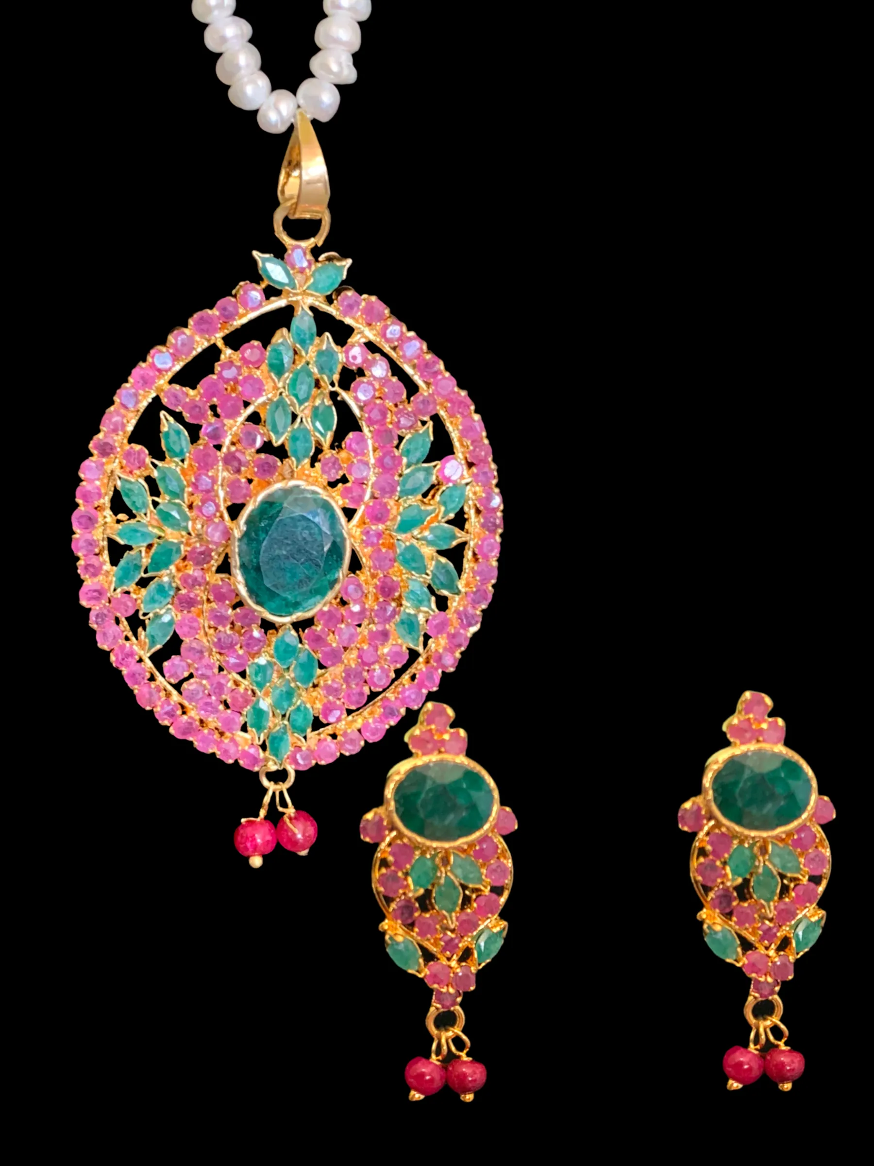 Gold plated ruby emerald  pendant set with fresh water pearls ( READY TO SHIP)