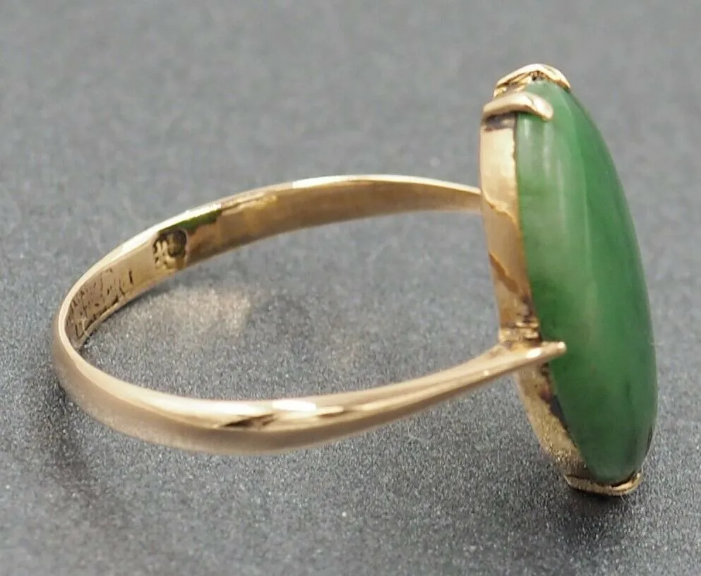 Jadeite 14ct Yellow Gold Ring