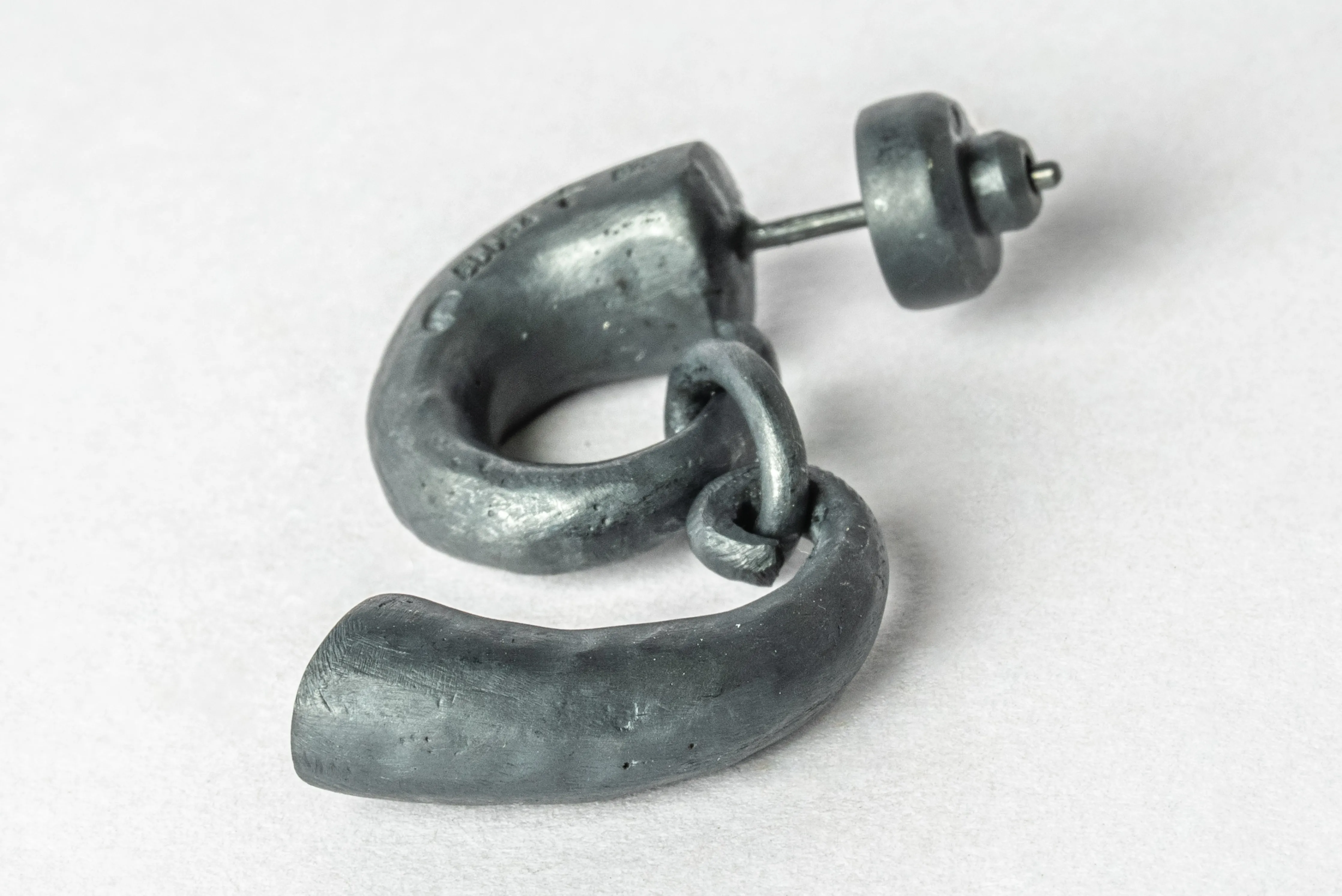 Little Horn Pendant Earring (KA)