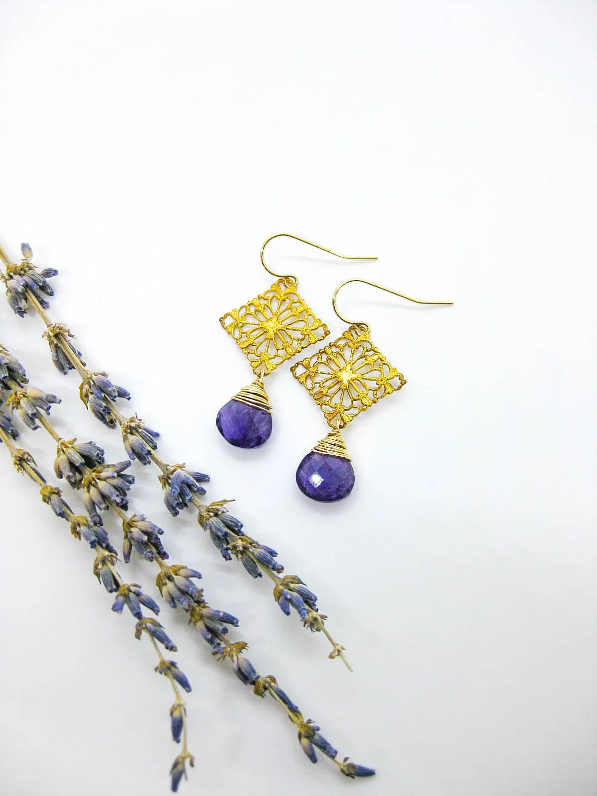 Lotus: Amethyst Earrings - e715