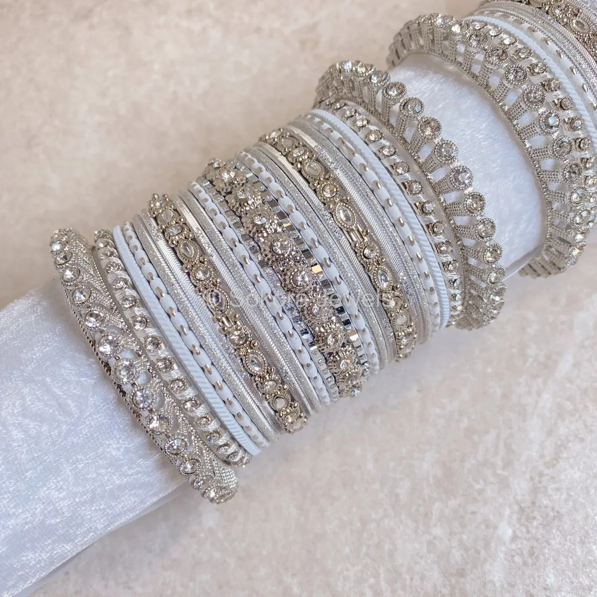 Midi Silver & White Bangles Set