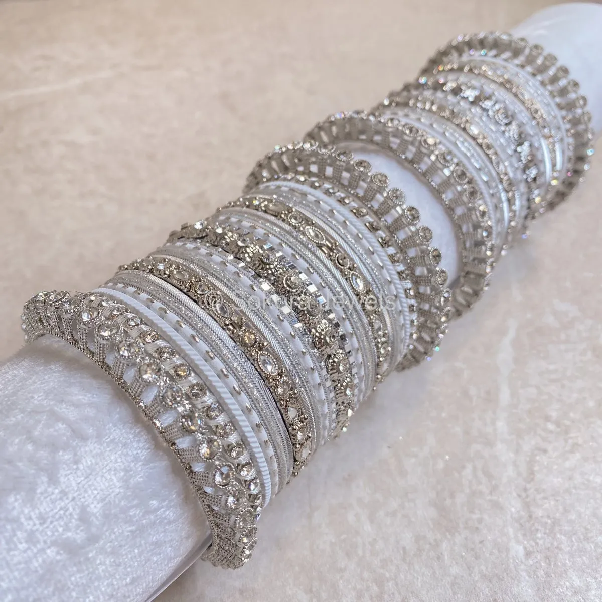 Midi Silver & White Bangles Set