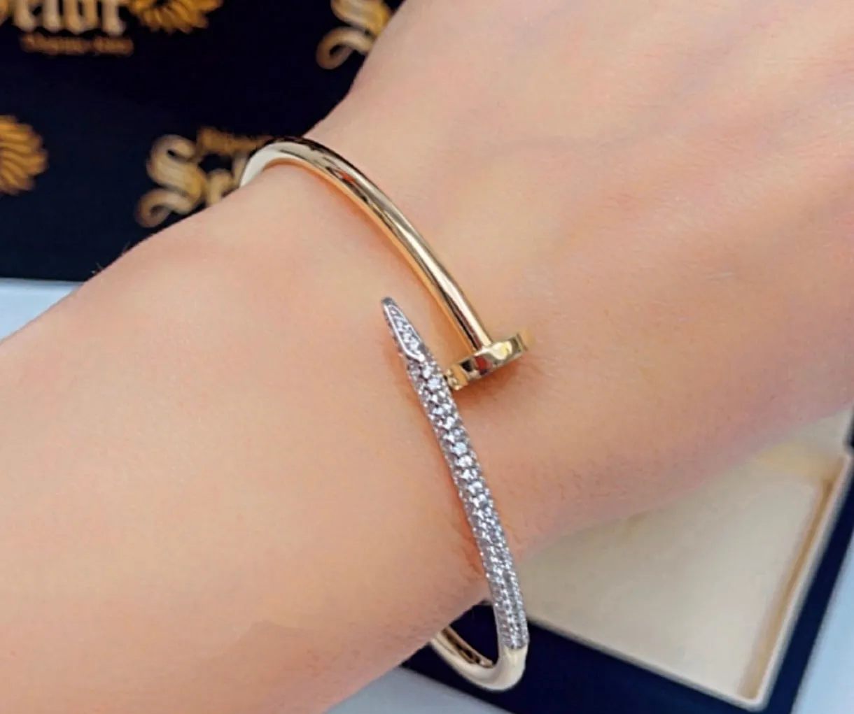 Nail bangle BB081