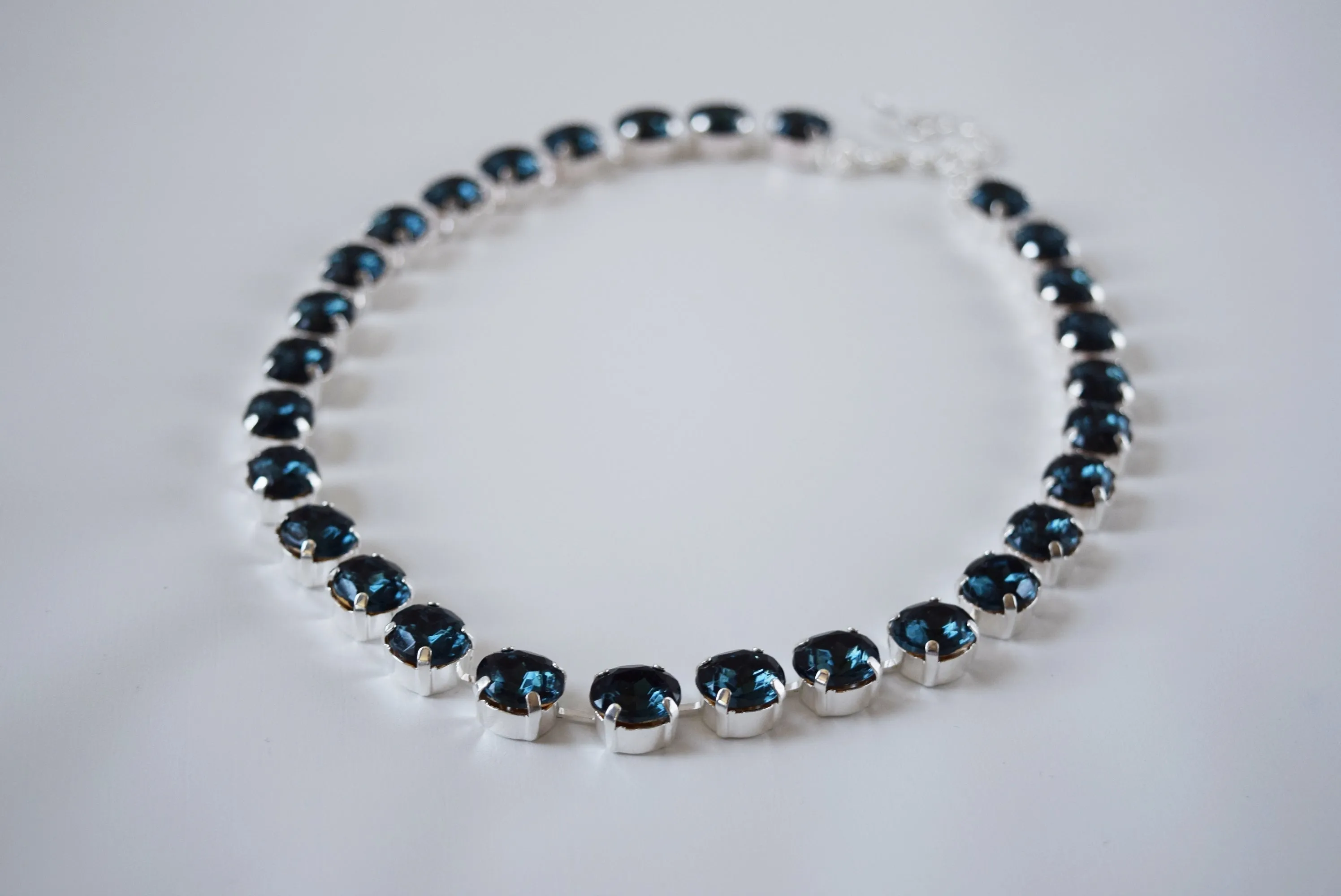 Navy Blue Paste Crystal Riviere Necklace - Small Oval