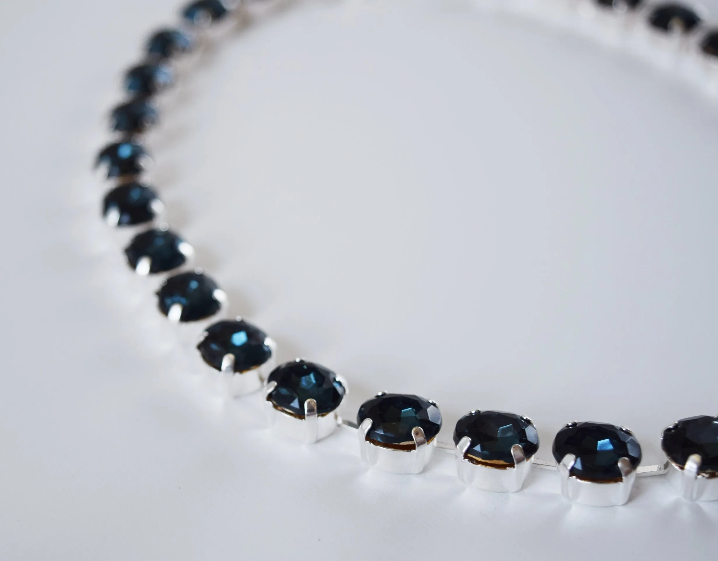 Navy Blue Paste Crystal Riviere Necklace - Small Oval