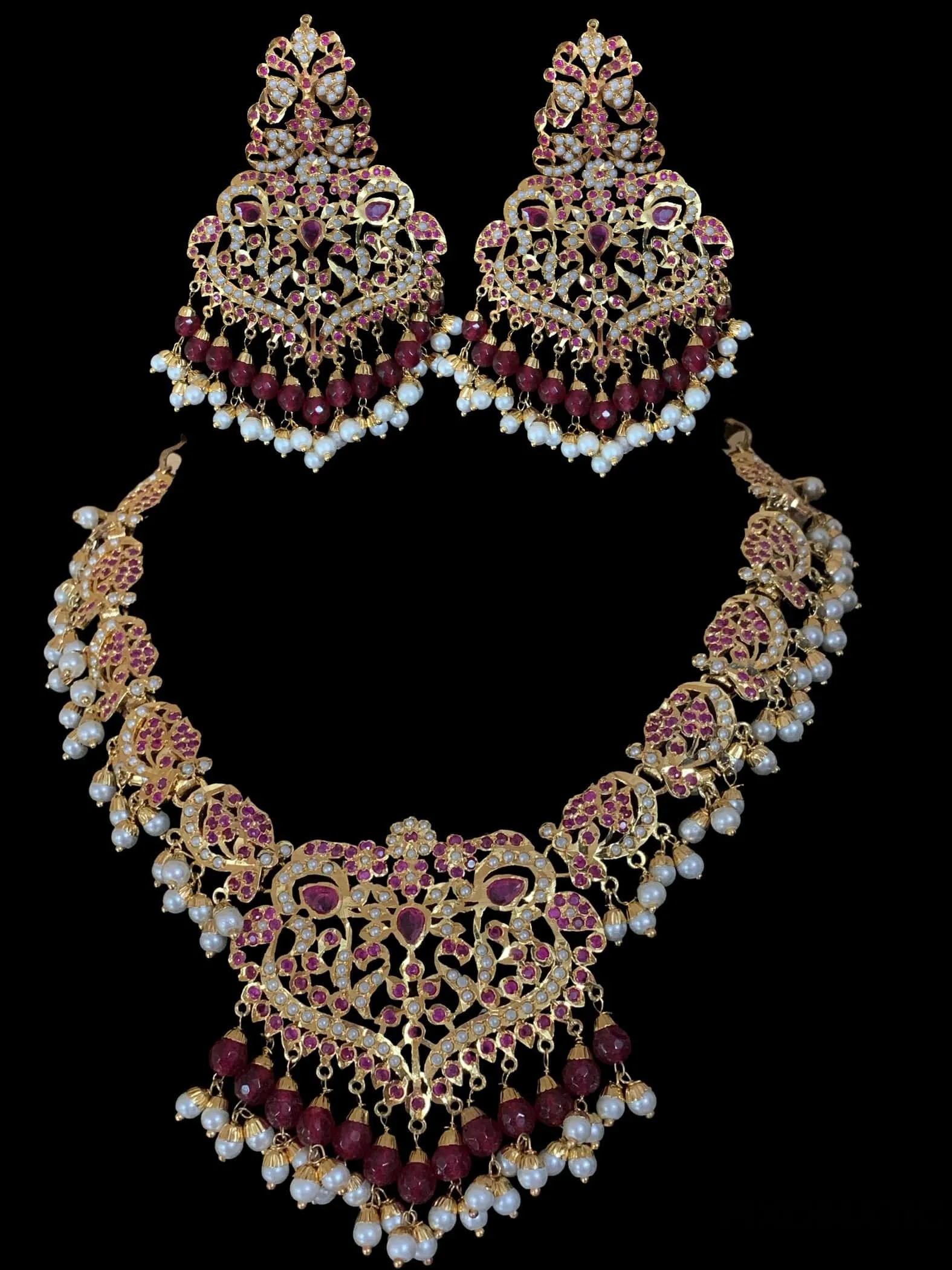 NS208 Neeli jadau pearl necklace with earrings tika in ruby( READY TO SHIP )