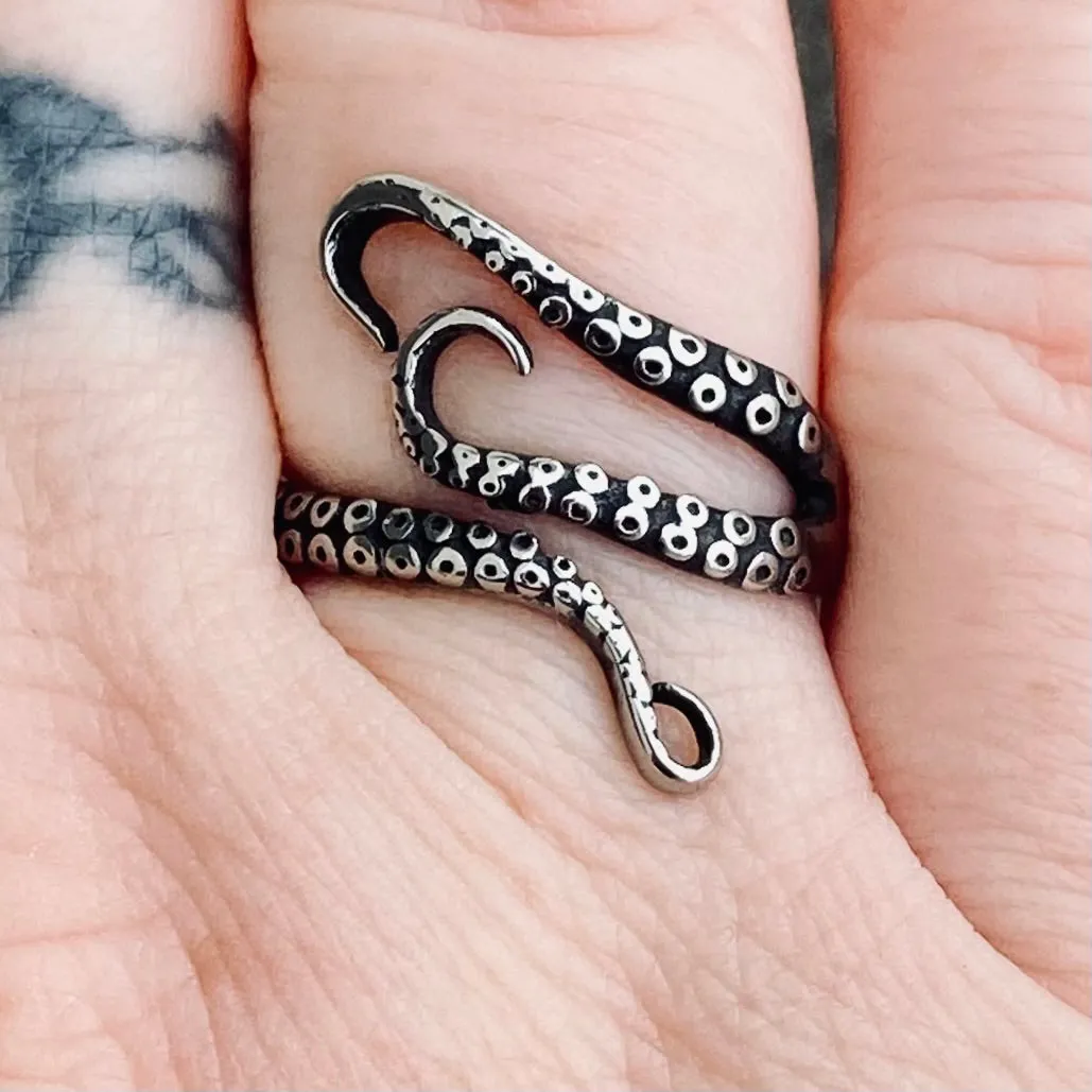 Octopus Tentacle Ring - Silver - R180