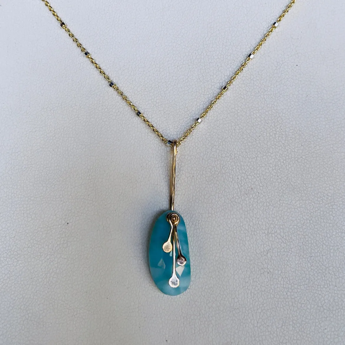 Pendulum dots bean Larimar necklace