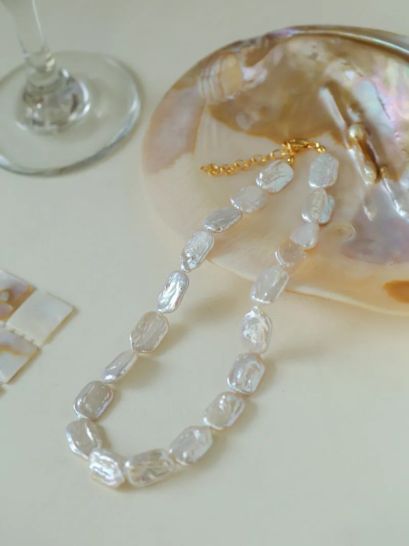 Petal Baroque Pearl Chocker