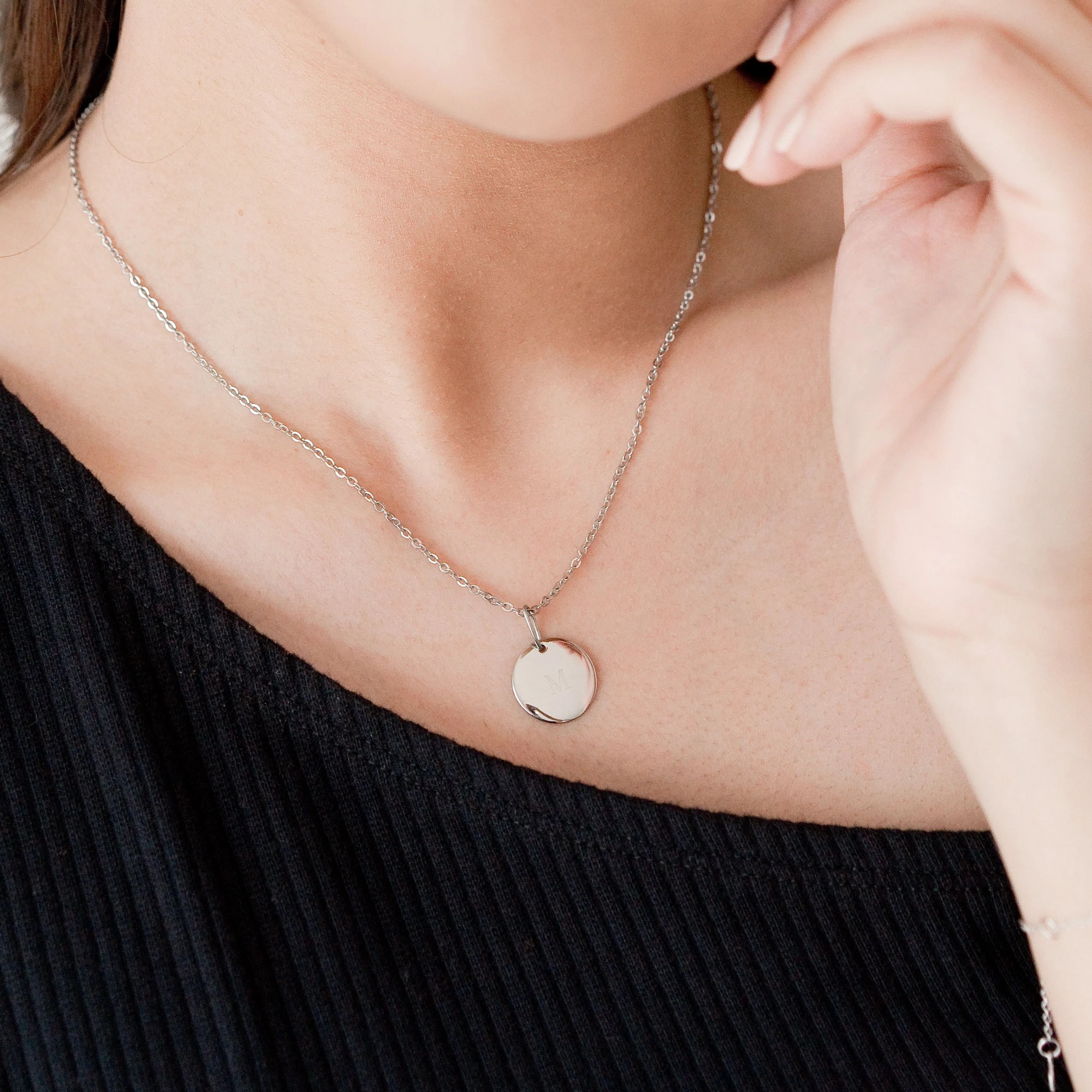 Round Pendant Necklace