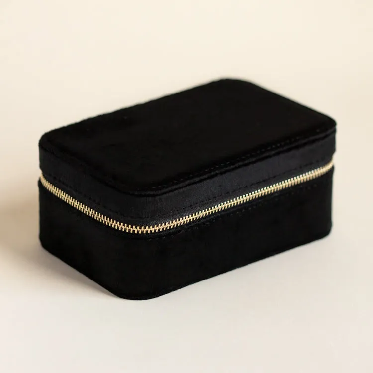 The Getaway Travel Jewelry Case