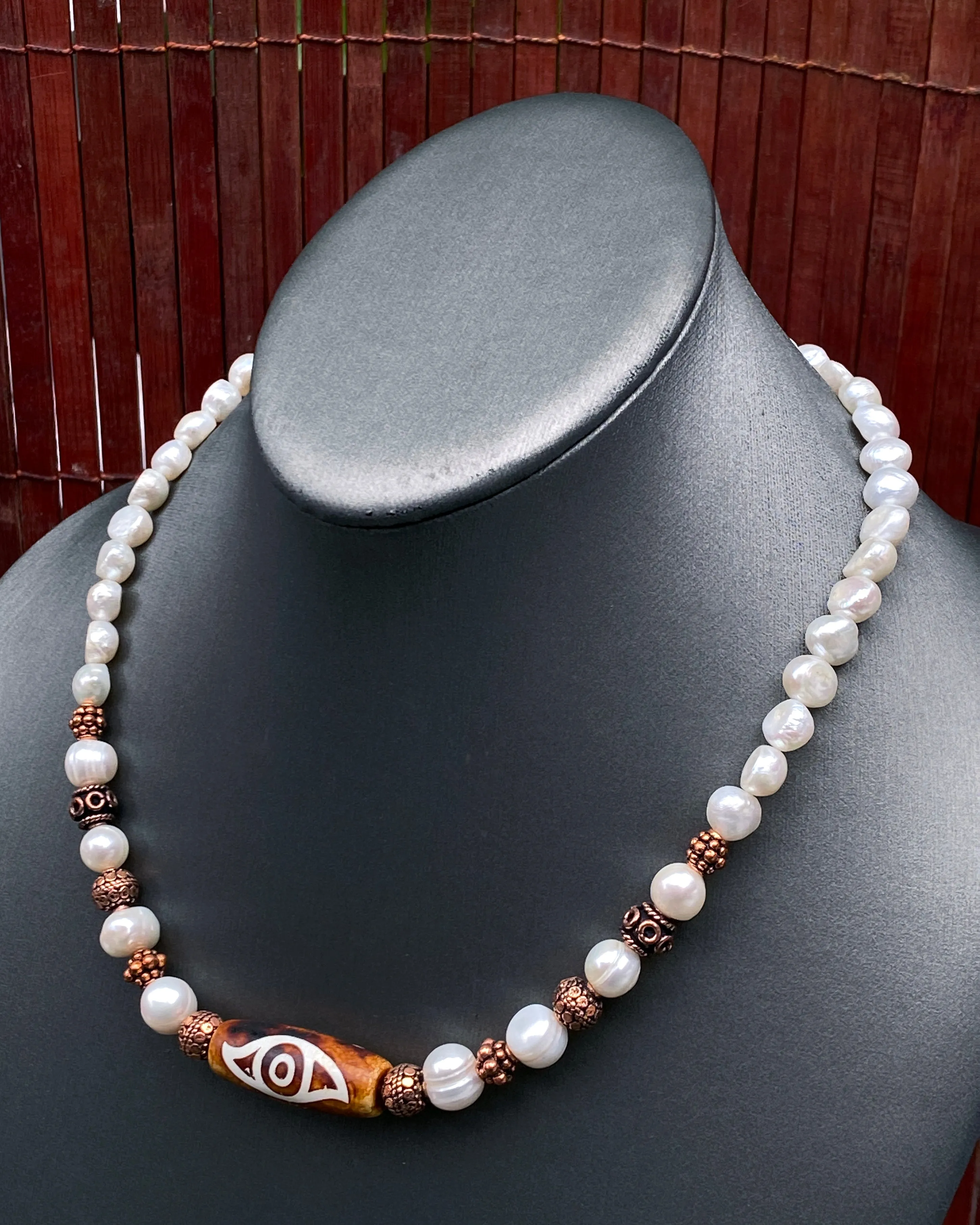 Tibetan Agate and Beaded Pearl Necklace