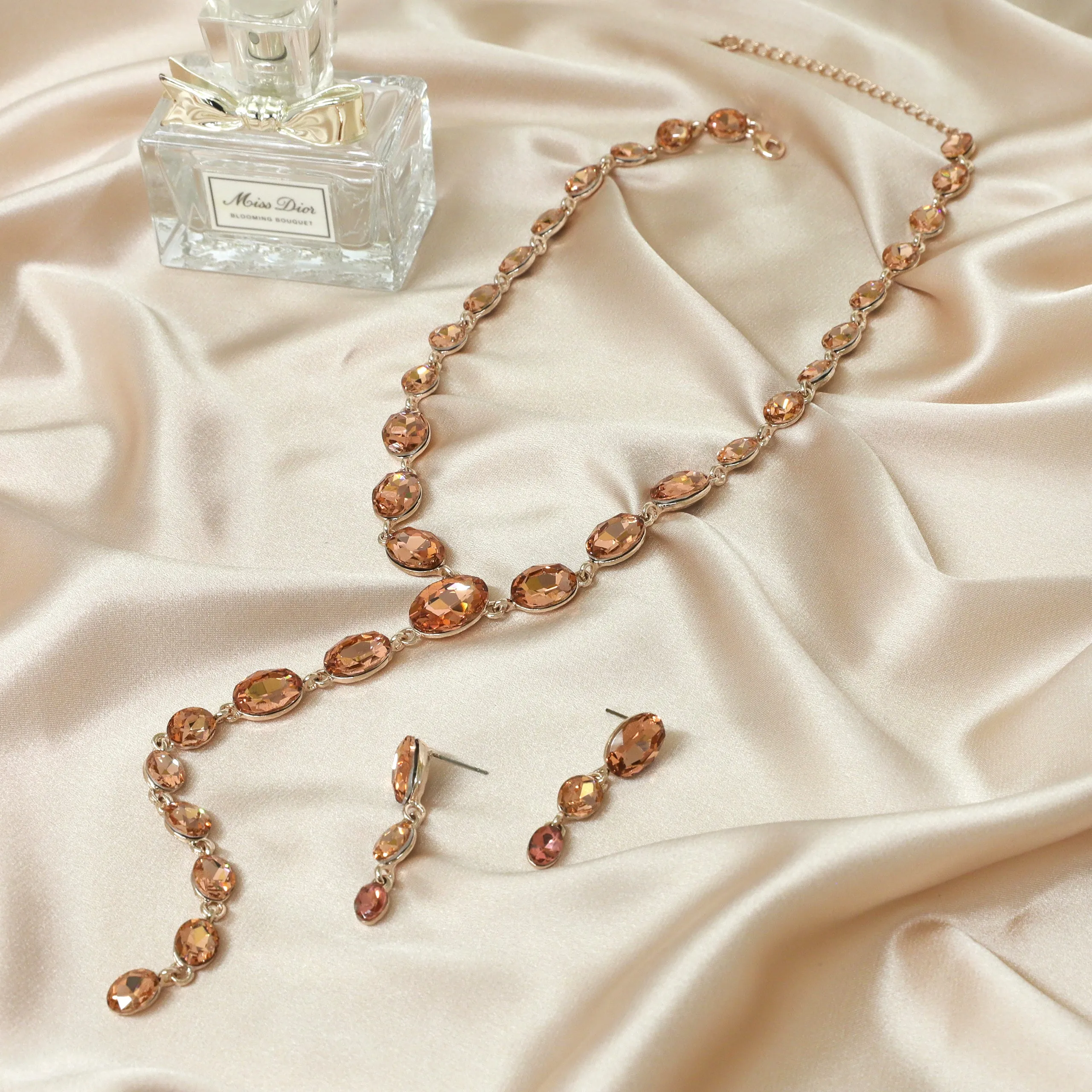 Vienna Oval Rhinestone Y Drop Necklace & Earring Set